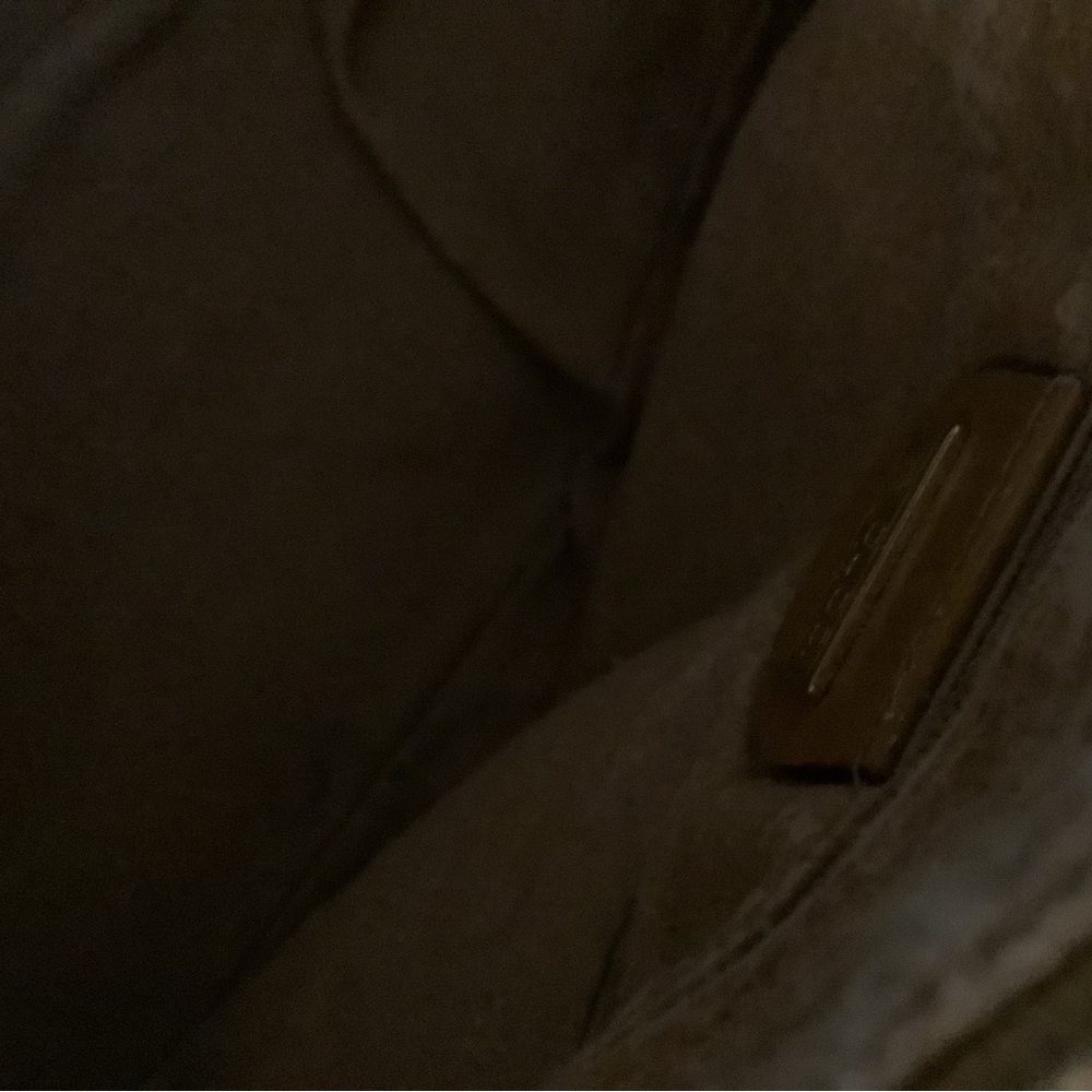 Gucci vintage authentic Cream and Tan Monogram GG Satchel with Leather Trim - Picture 12 of 12